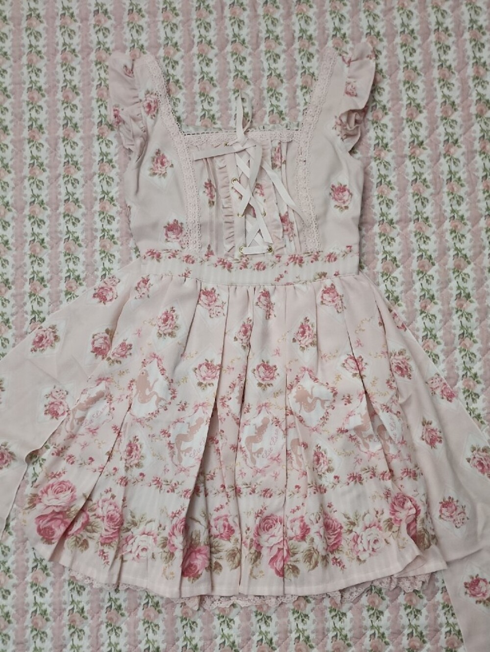 NWT LIZ LISA 🎀 Pink Floral Ruffled Dress
